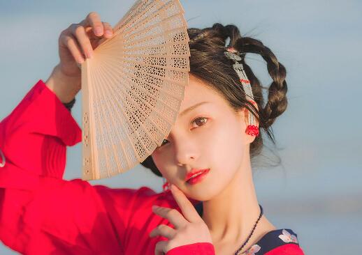 汉服的头发扎法