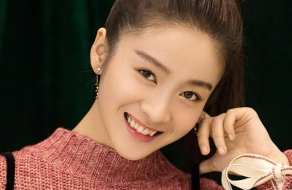 侯明昊和张雪迎什么关系