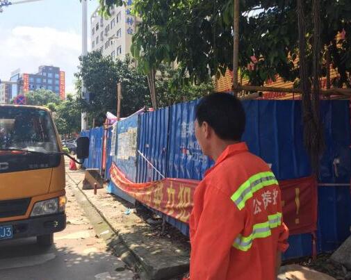 东莞排水渠现童尸