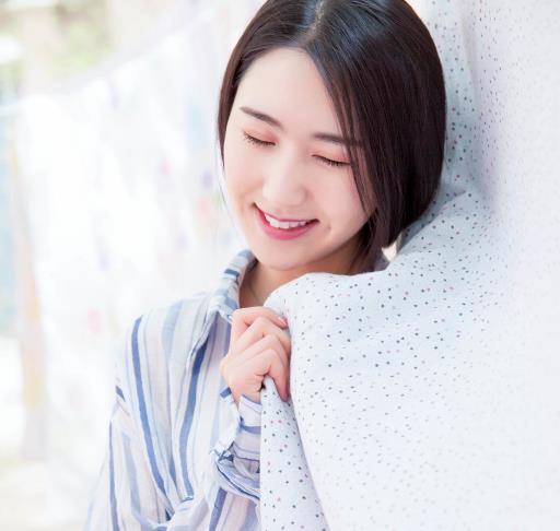 美女姐姐爱上我