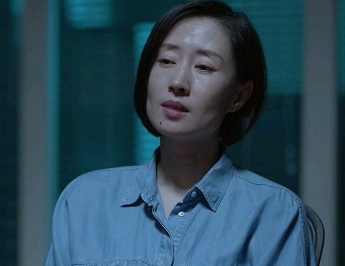 带着爸爸去留学刘若瑜离婚了吗