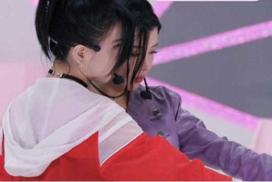 By2为什么参加明日之子