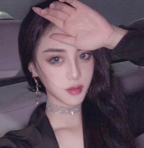 我的同居美女上司