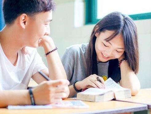 男人想复合会直接说吗