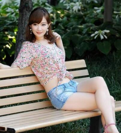 40岁已婚女人暗恋男人的表现
