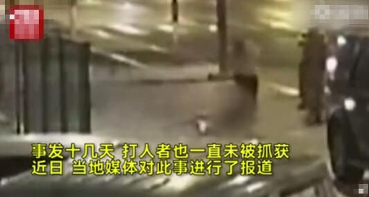 拒加微信遭暴打