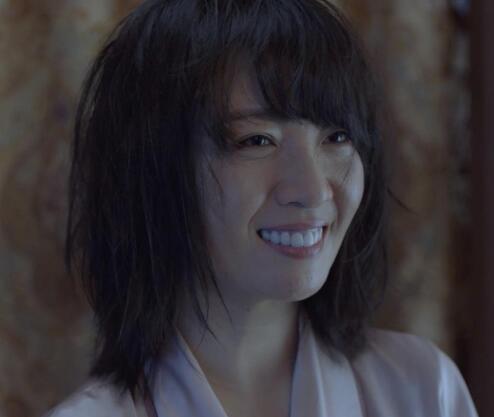 带着爸爸去留学董美玲人设