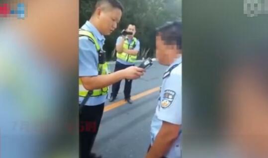 广西交警涉嫌酒驾