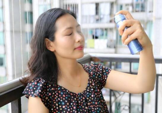 喷防晒喷雾前要做什么