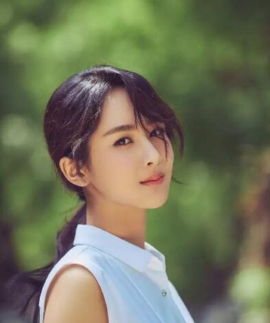 李现杨紫是一个班的吗