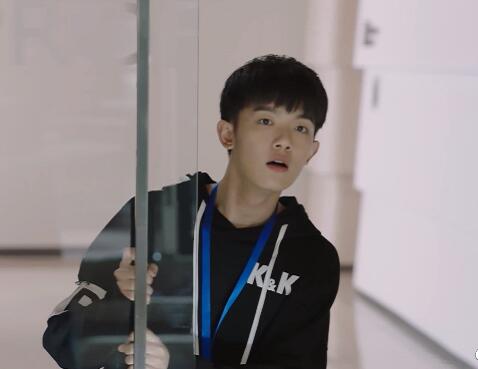 亲爱的热爱的97令山扮演者是谁