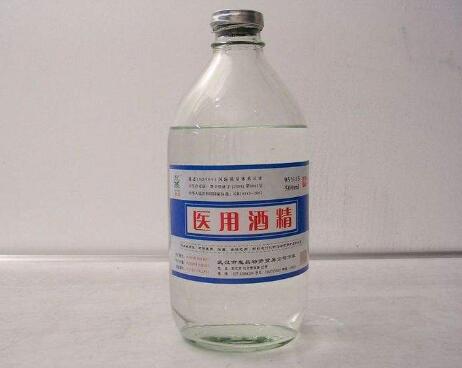 酒精可以让纹身变淡吗