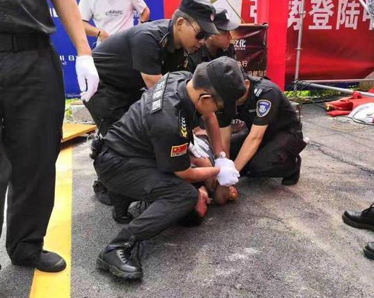 任达华为什么被袭击