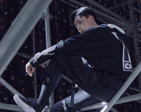 亲爱的热爱的吴白为什么叫Dt