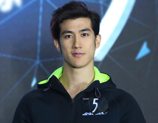 李治廷的女朋友是谁