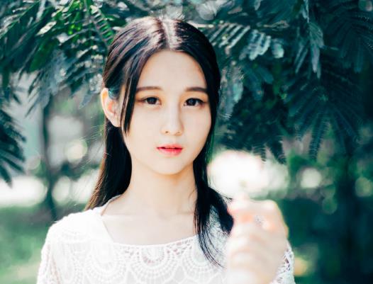 女朋友的闺蜜