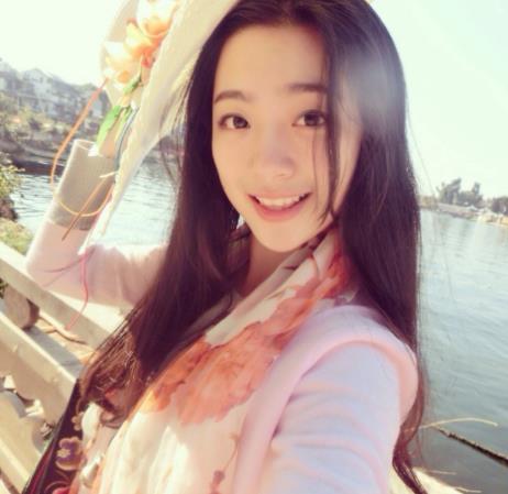 女朋友的闺蜜