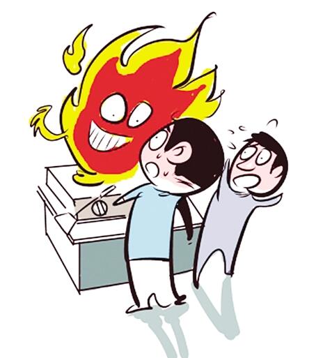 秦皇岛一商铺爆炸