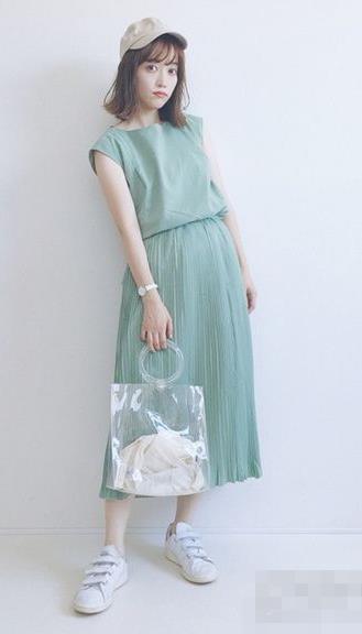 胖人夏天穿什么好看