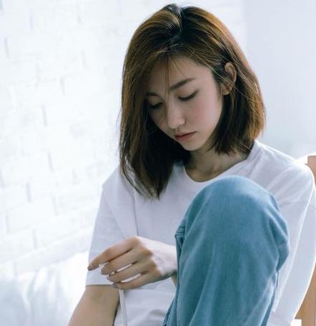 新来的女教师