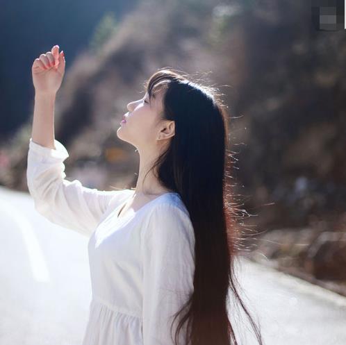 女村长的贴身小刁民