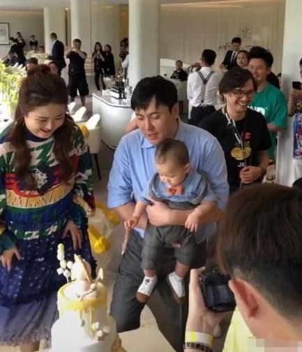 沈腾儿子什么时候出生的