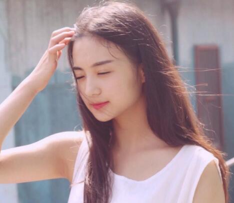 征服机关里的美人