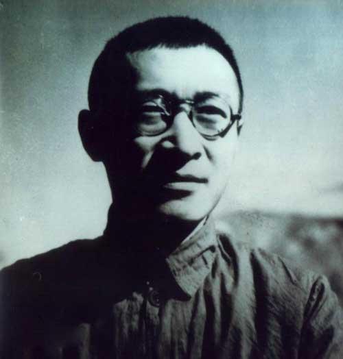 王稼祥为什么官越做越小