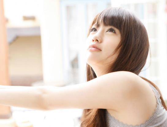 和美女姐姐在一起的日子
