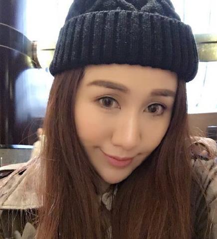 何超盈什么时候生