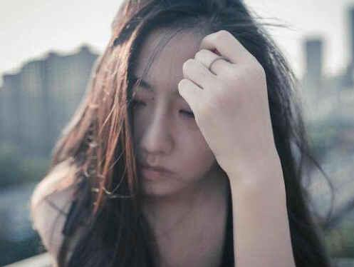 我和陌生男人在汽车旅途