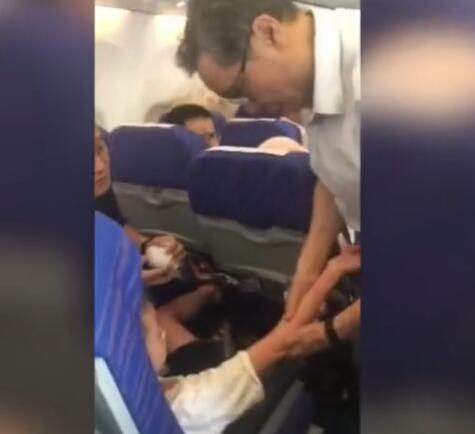 男孩过敏遇钟南山