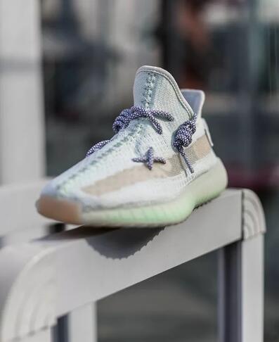 yeezy350鞋带系法