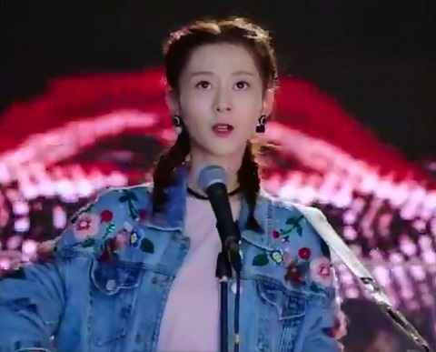 遇见幸福萧春泥唱的歌叫什么名字