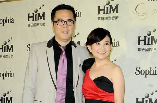 梁静茹和老公离婚是真的吗