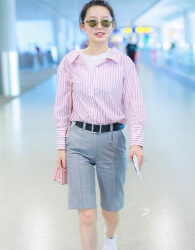李沁同款粉色单肩包