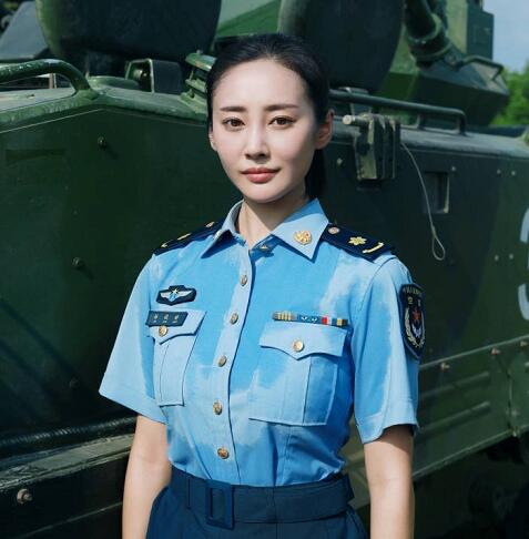 空降利刃张启结局是什么