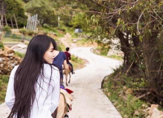李子柒住在绵阳哪里