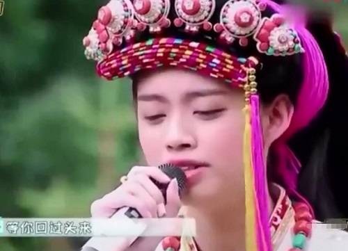 一路成年小丸子唱的歌叫什么名字