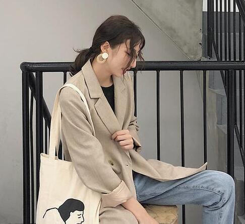 廓形西装外套怎么搭配