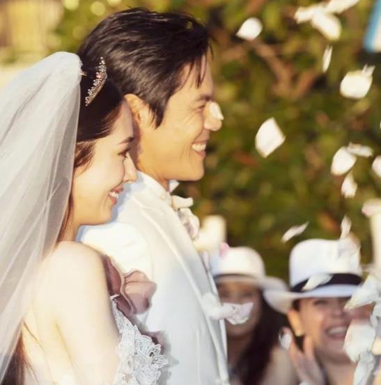郭碧婷向佐是形婚吗