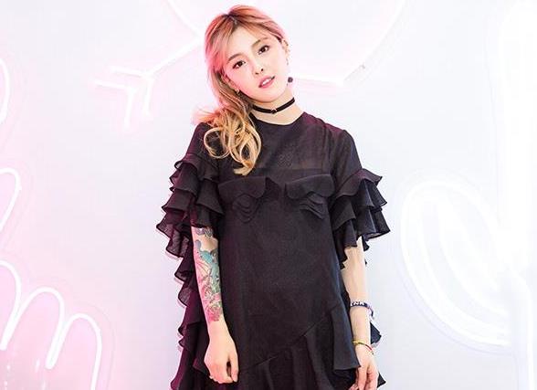 宋美娜的纹身是什么
