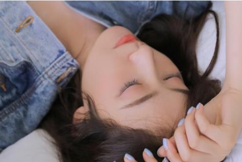 我和美女房东的那些事儿