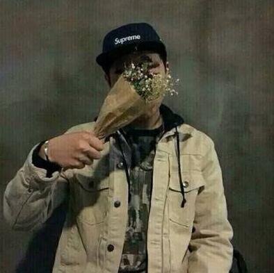 男人点赞但不联系你什么原因