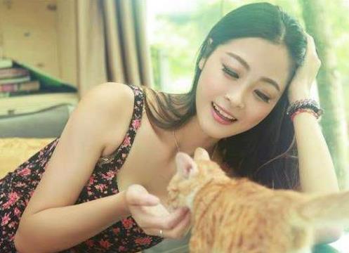 妹妹和女朋友关系不好