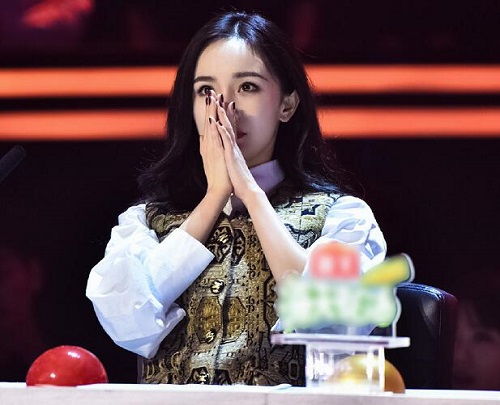 中国达人秀杨幂三套造型品牌
