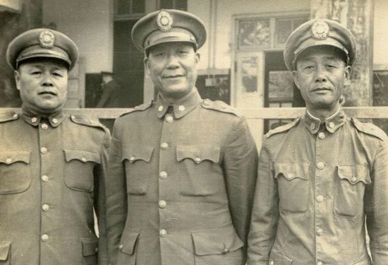 王耀武简介是黄埔几期