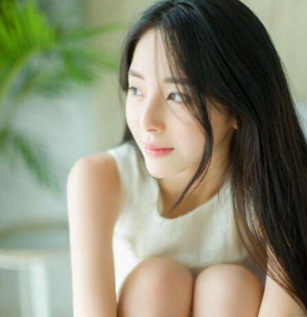 女生被亲时在想什么