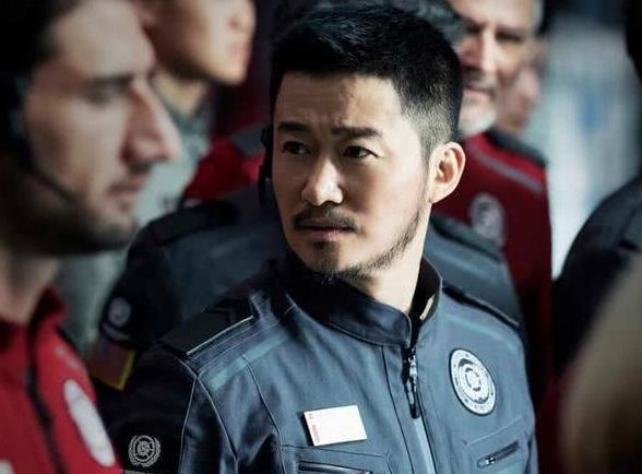 吴京为什么突然那么成功
