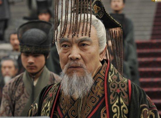 秦昭襄王嬴稷是秦始皇什么人